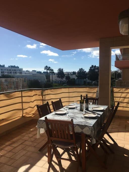 3 Bedroom Apartment With Pool In Lagos Exterior photo